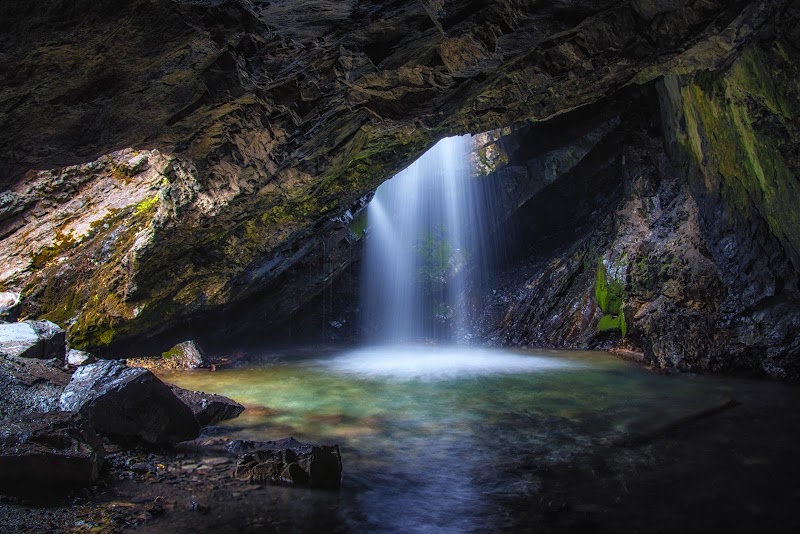 Donut Falls Pool (Doughnut Falls Pool)